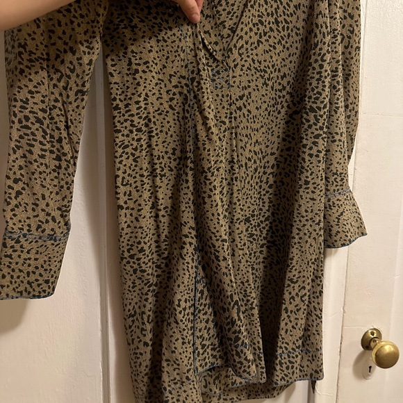 Rag & Bone Long Sleeve V-neck Animal Print Dress - Size Small - Picture 5 of 7